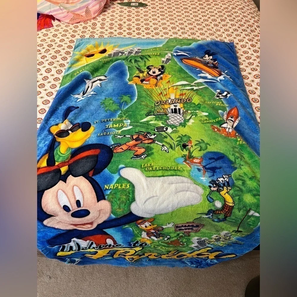 EUC Disney Vintage Y2K Florida Mickey Mouse Beach Pool Towel 28x58”